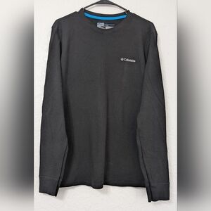 Columbia Black Long Sleeve Tee for Casual Comfort